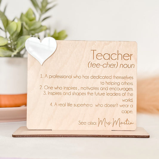 Educator Gift of Plaque that defines a Great Teacher